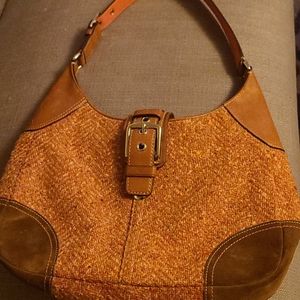 COACH.TWEEE AND SUEDE PURSE